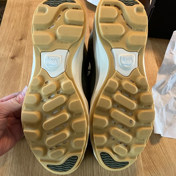 NIB SOREL Ona waterproof platform boots size 8.5 - Picture 4 of 6